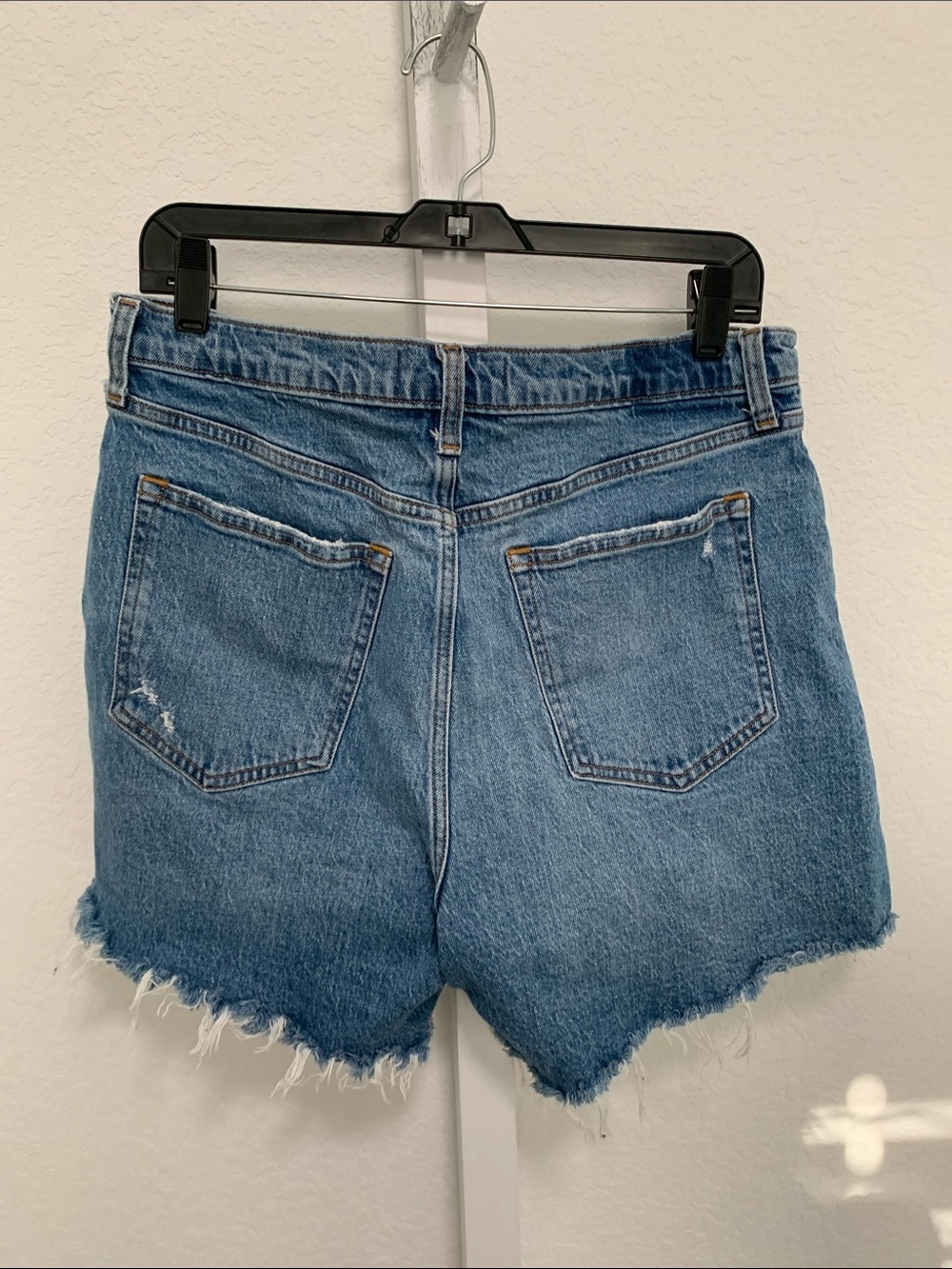 Abercrombie & Fitch High Rise Dad Denim Shorts - Picture 5 of 9